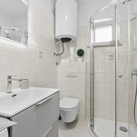 דירה Poli Nona *