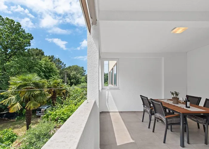 Poli Nona Апартаменты *