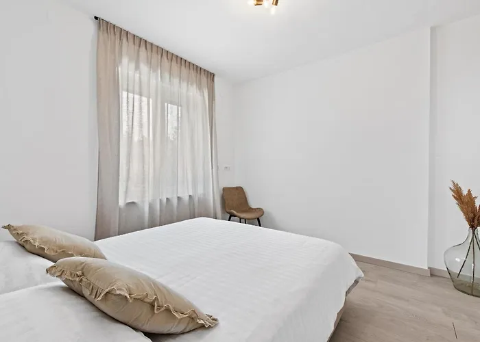 Poli Nona Apartman Poreč